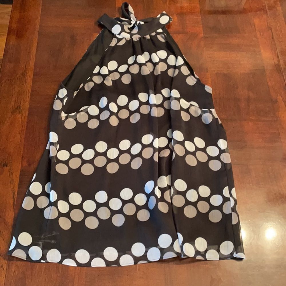 Ladies halter top - Picture 2 of 6